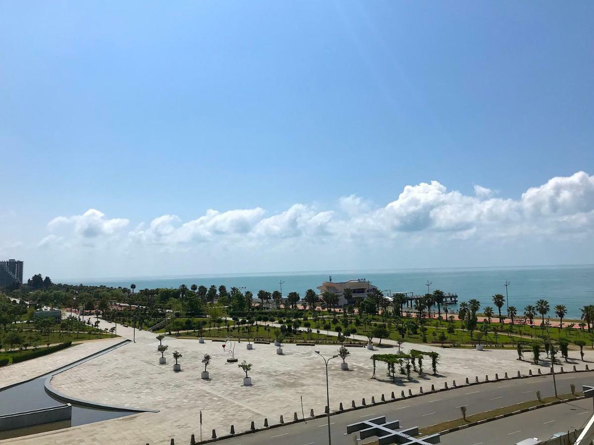 Комплекс Orbi Beach Tower Батуми Экстерьер фото