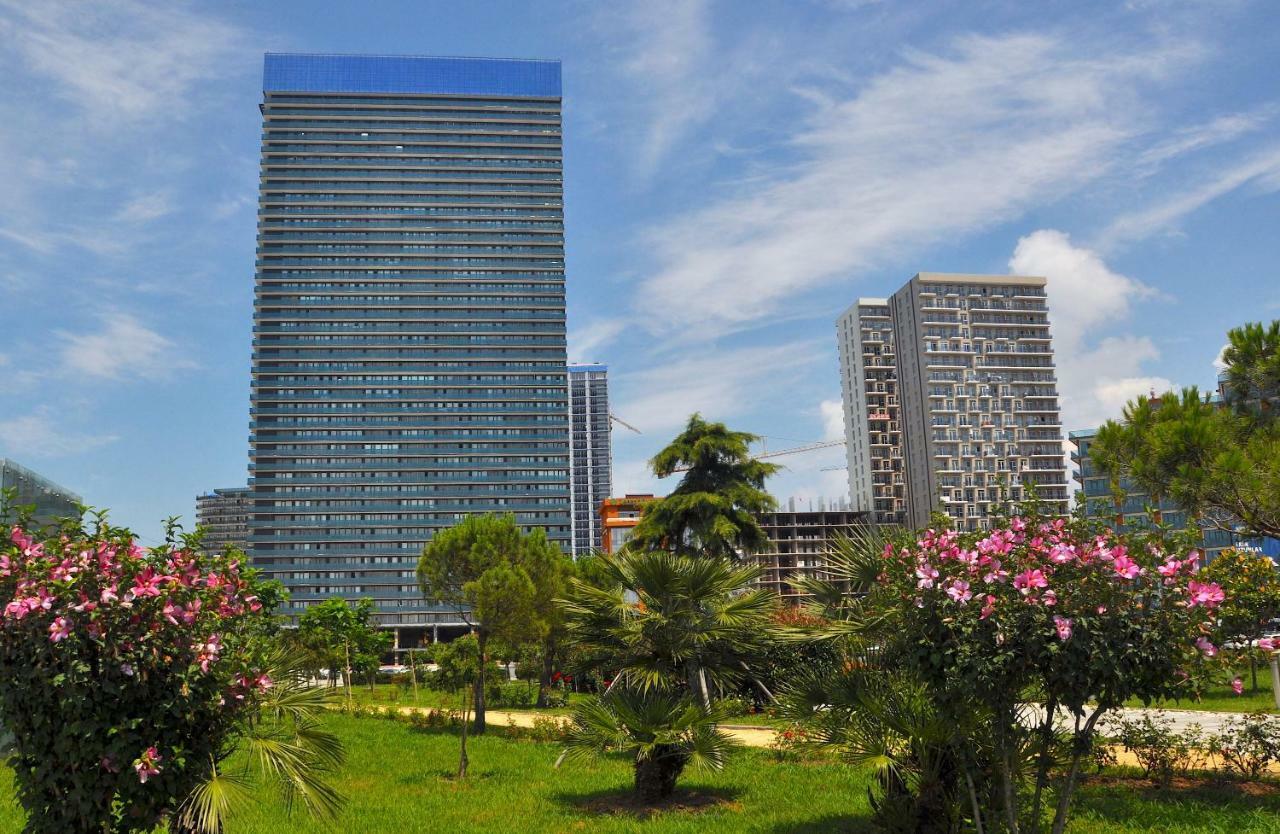 Комплекс Orbi Beach Tower Батуми Экстерьер фото